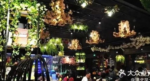 揭秘小🐔🐔伸进🈲🔞🔞官方免费版的最新动态与行业影响