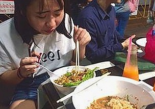 揭秘：小🐔🐔伸进🈲18网站免费版背后的真相