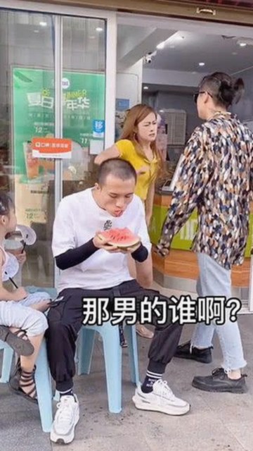 随州市人物聚焦：某影视项目争议引发的77777免费观看热潮