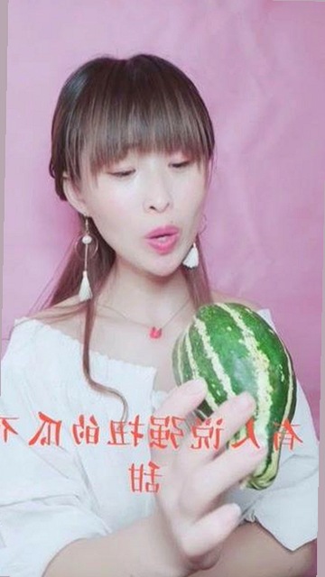 最新发布！小巧🐥伸女生🍑🍑里姿势官方版引领新潮流